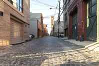 Exterior Huge Stylish 3 BR Loft Cobblestone St Next to NYC