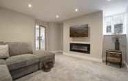 Common Space 2 Ferndale s Hideaway - 1 Bedroom Spacious Apartment - Central Ambleside - Parking