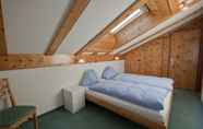 Kamar Tidur 7 Haus Dent Blanche Apartment Matterhorn