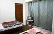 Kamar Tidur 5 A-One Hotel