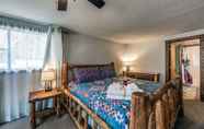 Bedroom 3 414overmtnhidemtncb - Overlook Mountain Hideaway