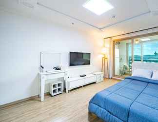 Kamar Tidur 2 Yeongheungdo J Pension