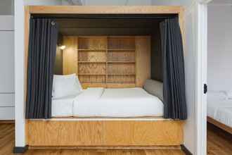 Kamar Tidur 4 Placemakr Wall Street