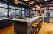 Bar, Cafe and Lounge 2 Placemakr Wall Street