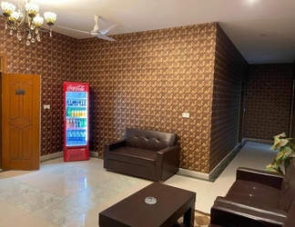 Lobi 2 Hotel Executive Lodge