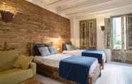 Kamar Tidur 3 La Bodega Suites