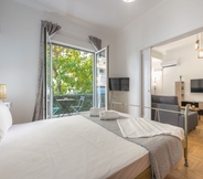 Bilik Tidur 3 Athens Bright Suite by Cloudkeys