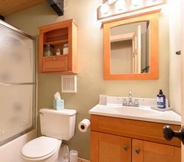 In-room Bathroom 7 Northwoods Blvd 2 Criterion 33 - Zephyr