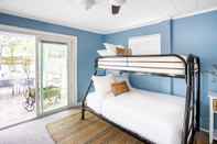 Bedroom Tarpon in Destin With 4 Bedrooms and 4 Bathrooms