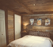 Bedroom 6 Le Shack Chalet by Escapades Tremblant