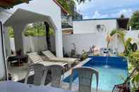 Swimming Pool Ocean Villa with pool & spa