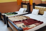 Bedroom Hotel Royal City