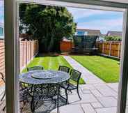 Common Space 2 Lovely 3-bed House in Lytham Saint Annes