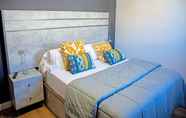 Bedroom 7 Apartmentos Santander Maliaño Suites 3000