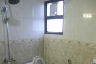 In-room Bathroom Al karim Hotel