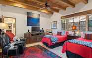 Kamar Tidur 4 Adobe Dream - Luxury East Side Adobe Home, Light Filled and Spacious