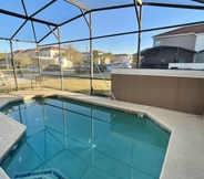 Swimming Pool 3 Cozy 4 Bedroom w Pool Close to Disney 4562