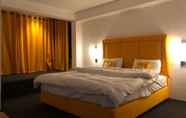 Bedroom 6 Paraline Hotels & Resorts