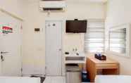 Kamar Tidur 4 Compact Minimalist Studio Apartment At Aeropolis Residence