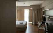 Kamar Tidur 7 Comfortable And Nice Studio Room Apartement At H Residence