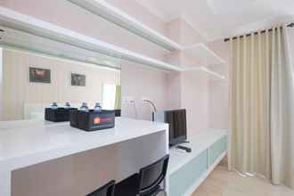 Kamar Tidur 4 Homey And Comfy Studio Room At Menteng Park Apartment