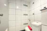 Toilet Kamar Quite 2Br Apartment Ac In Living Room At The Jarrdin Cihampelas