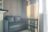 Ruang Umum Comfort Living 2Br At Green Pramuka City Apartment