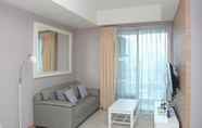 Ruang untuk Umum 6 Homey And Cozy Stay 2Br At Casa Grande Apartment