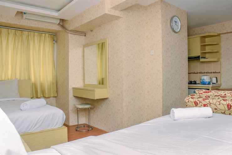 BEDROOM Comfort Living And Strategic Studio At Kebagusan City Apartment