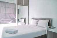 Bedroom Homey And Simple Studio At Serpong Greenview Apartment