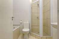 In-room Bathroom Ballito Groves 527