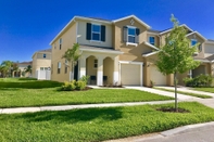 Exterior Family Friendly 4 Bedroom Close to Disney in Orlando Area 5116