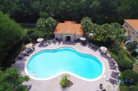 Swimming Pool Four Bedroom Sleeps 10 w Gameroom 5152a