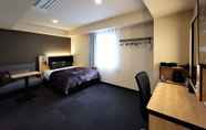 Kamar Tidur 3 Green Rich Hotel Matsue eki Across