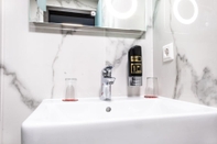 In-room Bathroom Hotel Knote