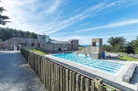 Swimming Pool Seal Moor