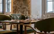 Restaurant 4 Hotel La Compania, in the Unbound Collection by Hyatt