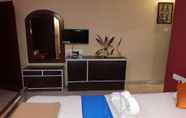 Kamar Tidur 7 Goroomgo Hotel Sizzler Puri