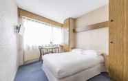 Bedroom 4 Greet Hotel Grenoble Centre Gare