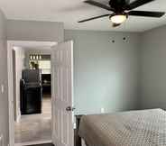 Bedroom 7 The Horseshoe Falls Villa- 6BR Free Parking, Minutes From Falls & Casino