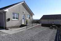 ภายนอกอาคาร Inviting 2-bed House in Isle of Lewis