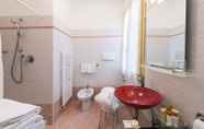 Toilet Kamar 3 Hotel San Zaccaria