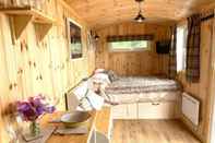 Bedroom Remarkable Shepherds Hut in a Beautiful Location