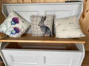 Bedroom 4 Remarkable Shepherds Hut in a Beautiful Location