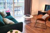 Khu vực công cộng Stayo Apartments Barking Wharf