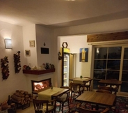 Lobi 2 Alaçatı Otel Rebetiko