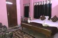 Bedroom Goroomgo Gunjan Puri