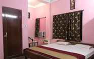 Bedroom 7 Goroomgo Gunjan Puri