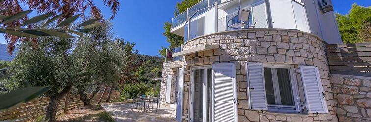 Exterior Villa Electra With Private Pool