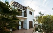 ภายนอกอาคาร 5 Stunning and Relaxing 3-bed House in Pomos